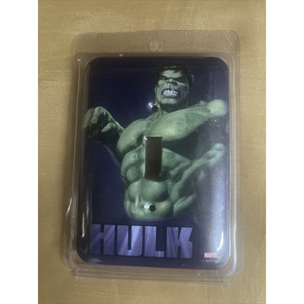 NEW Marvel Comics Incredible Hulk Light Switch Cover Plate - Metal Wall Decor
